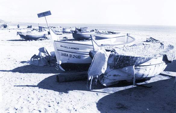 20070731041227-barques-badalona.jpg